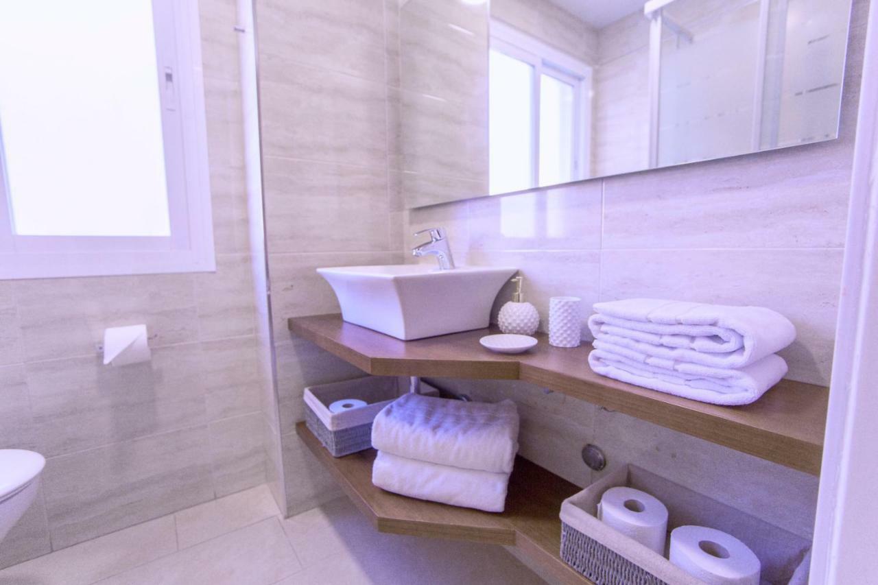 Apartamento Malaga Beach Экстерьер фото
