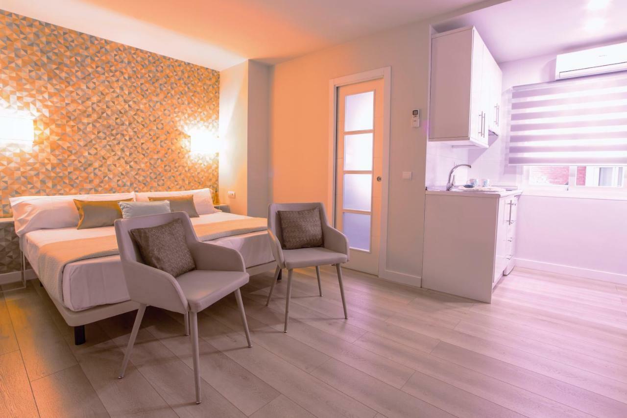 Apartamento Malaga Beach Экстерьер фото