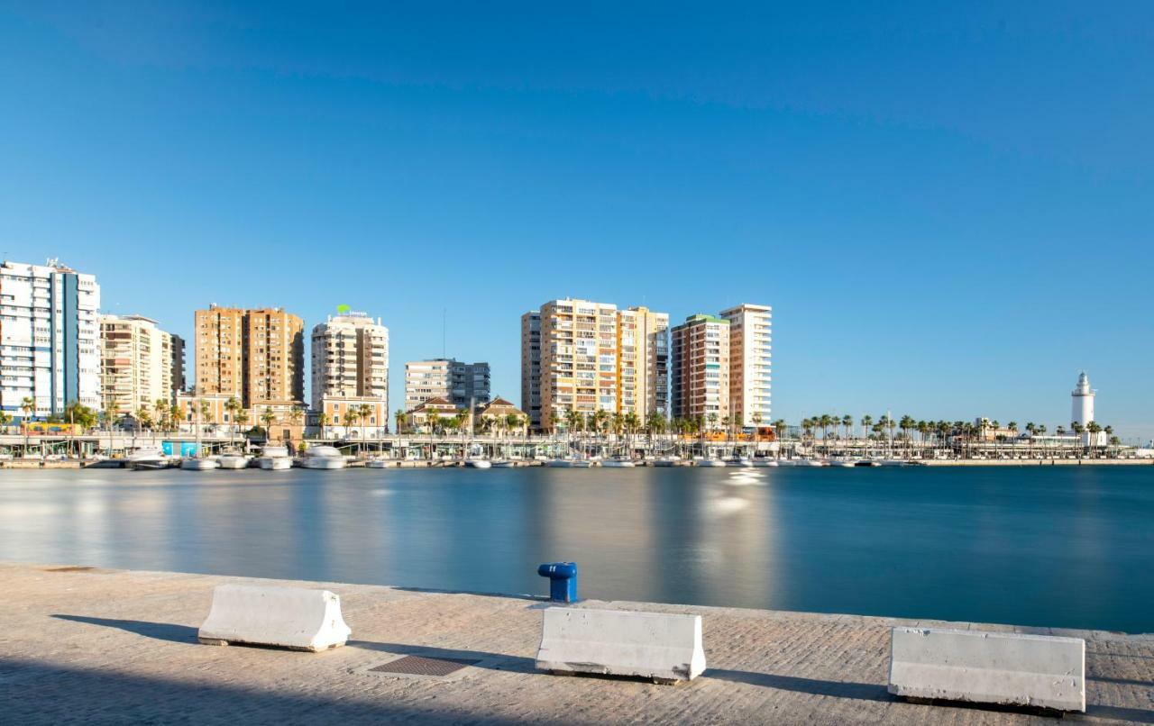 Apartamento Malaga Beach Экстерьер фото